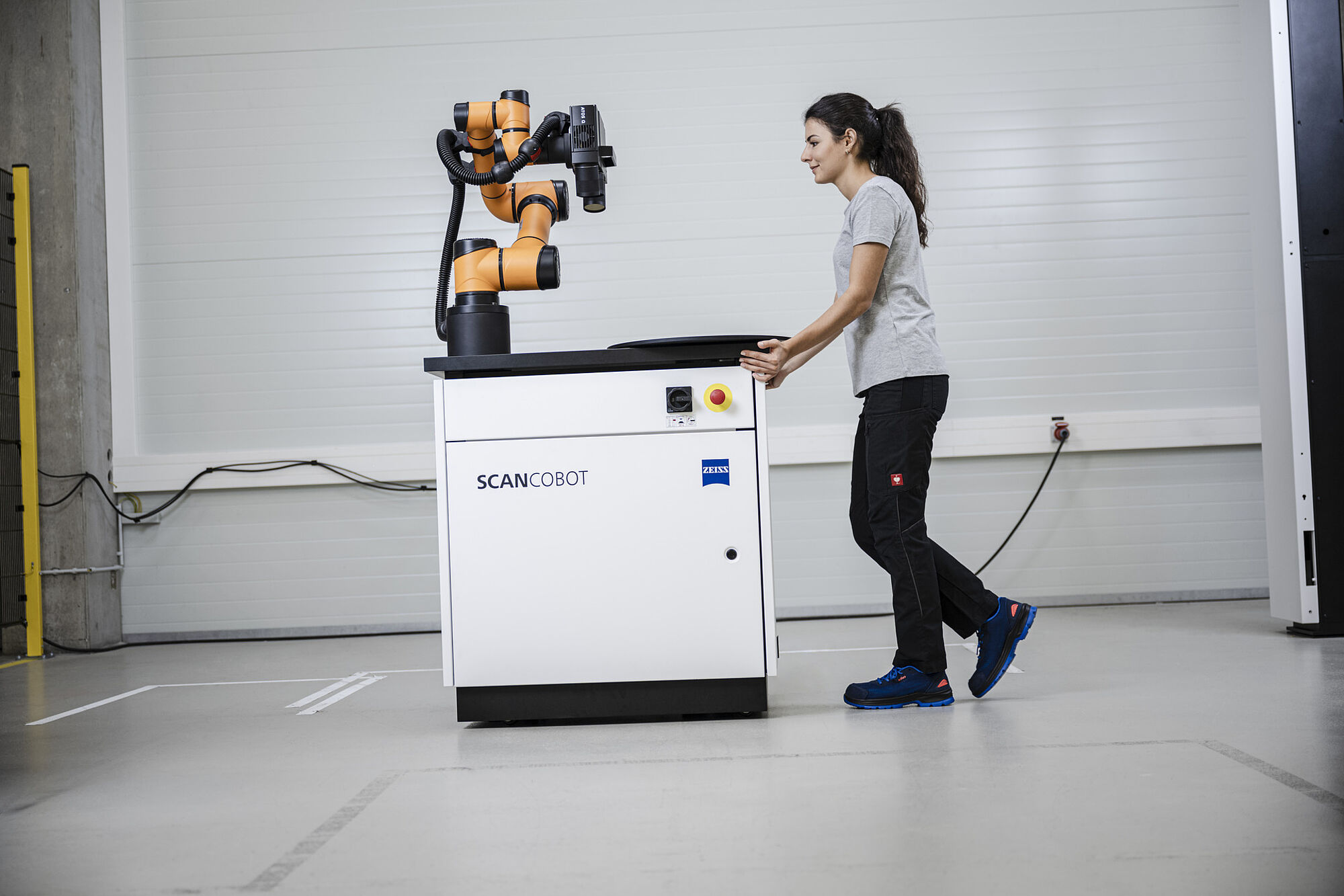 [Translate to English:] Automatiseret 3D scanner, ZEISS ScanCobot