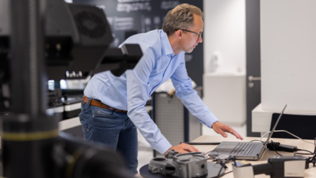 certified training and education, 3D scanning and 3D software